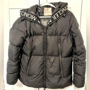 Moncler Men’s Puffer Jacket Black
